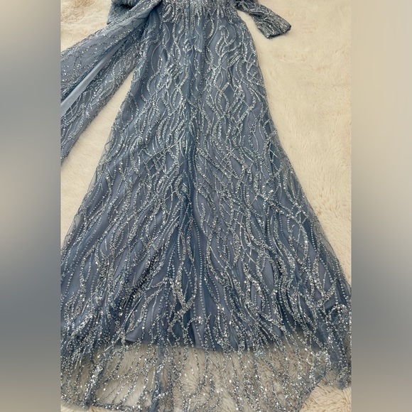 NWOT Couture Gray-Blue Gown - Picture 3 of 7